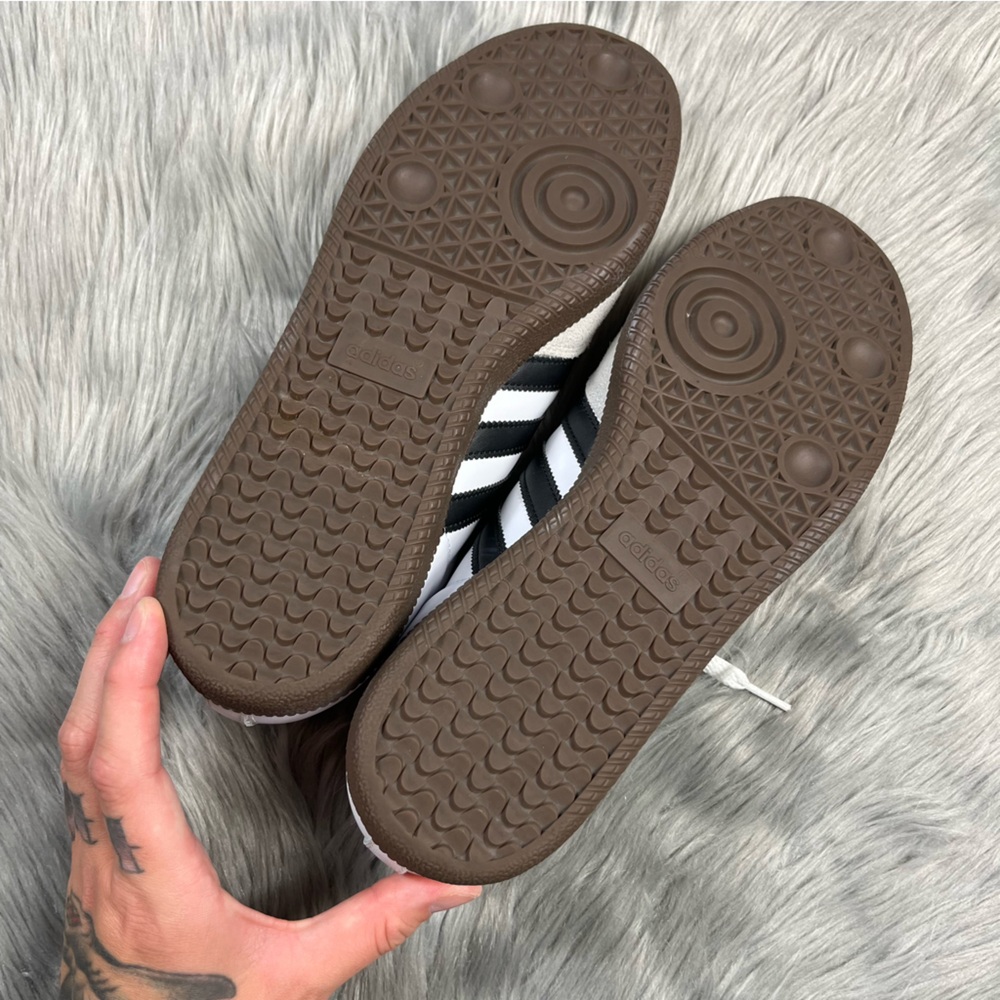 Adidas classic samba indoor soccer shoes white size 10.5 - Picture 9 of 16